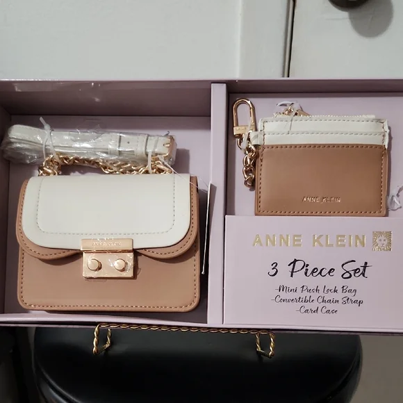 Anne Klein | Bags | Anne Klein Cream And Tan 3 Piece Set  display picture 1